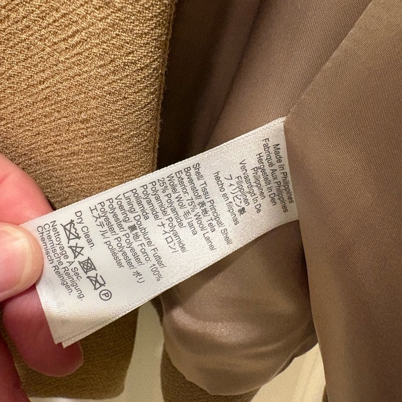 J. Crew Evening Blazer in Italian Double Cloth Wool Blend, Saddle color size 6 - Picture 5 of 5